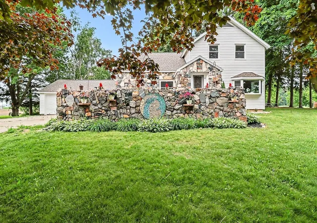 Homes for sale in Pentwater, MI | 6301 S Stiles Rd, Pentwater, MI 49449 | MLS# 70542941