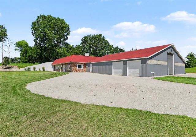 Photo 2 of Single family home for sale at 57 N Mason, Vermontville, MI 49096 | MLS# 70544593 | Listing updated on 2026-08-11