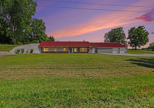 Photo 4 of Single family home for sale at 57 N Mason, Vermontville, MI 49096 | MLS# 70544593 | Listing updated on 2026-08-11