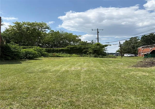 Land for sale at 11433 Sorrento St, Detroit, MI 48227 | MLS# 60924453