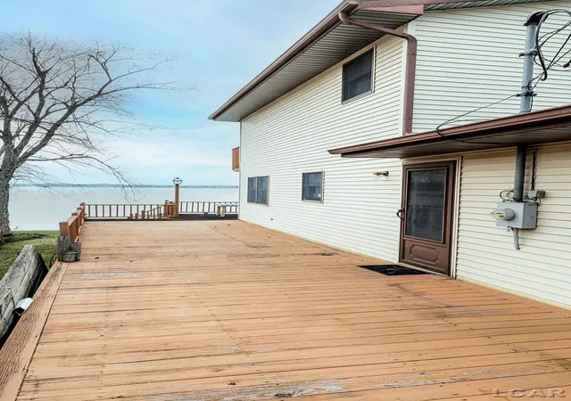 Homes for sale in Manitou Beach, MI | 9900 Devils Lake Hwy, Manitou Beach, MI 49253 | MLS# 50202577