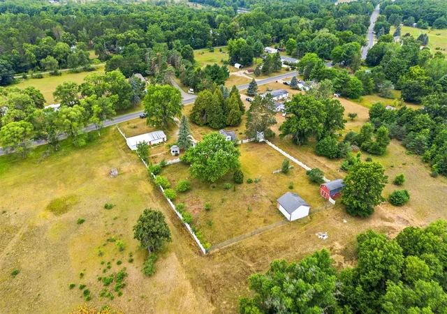 Photo 4 of Sale Pending at 14160 New Millpond Rd, Big Rapids, MI 49307 | MLS# 70547195 | Listing updated on 2026-09-18