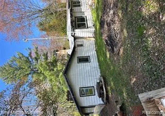 Homes for sale in Gladwin, MI | 242 Hickory St, Gladwin, MI 48624 | MLS# 61008596