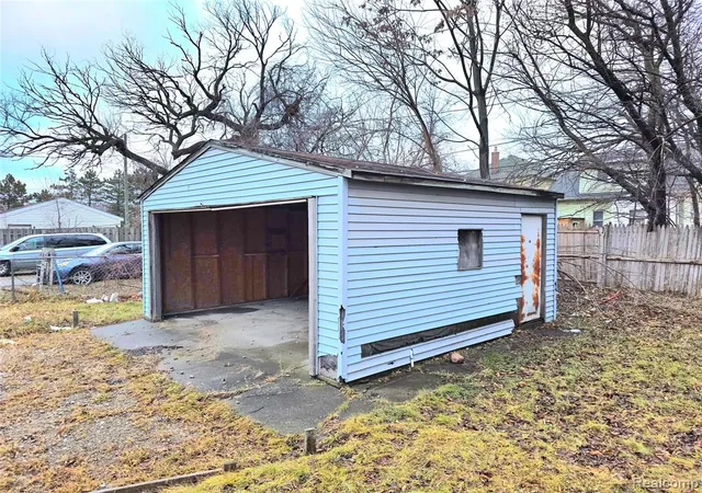 26th image of 15384 Kentucky St, Detroit, MI 48238 | MLS# 60964968