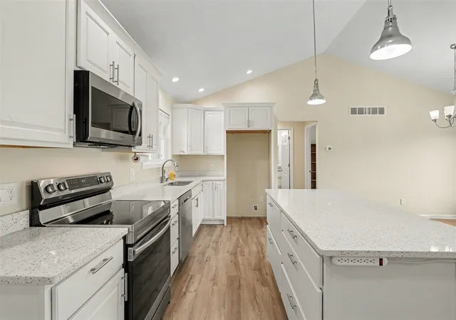 4th image of 3273 White Heron Ln, Battle Creek, MI 49015 | MLS# 70554128