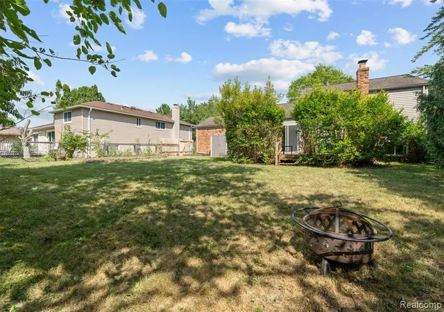Photo 24 of Single family home for sale at 3757 Oxley Dr, Troy, MI 48083 5343 | MLS# 61024143 | Listing updated on 2026-09-12
