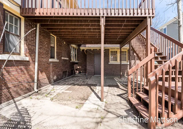 Photo 3 of Sale Pending at 1181 Ransom St, Muskegon, MI 49442 | MLS# 70526528 | Listing updated on 2026-09-17