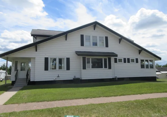 Photo 1 of Sale Pending at 502 Ascherman Ave, Wakefield, MI 49968 | MLS# 50212387 | Listing updated on 2026-08-06