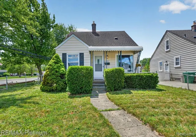 37th image of 28417 Barton St, Garden City, MI 48135 | MLS# 61016405