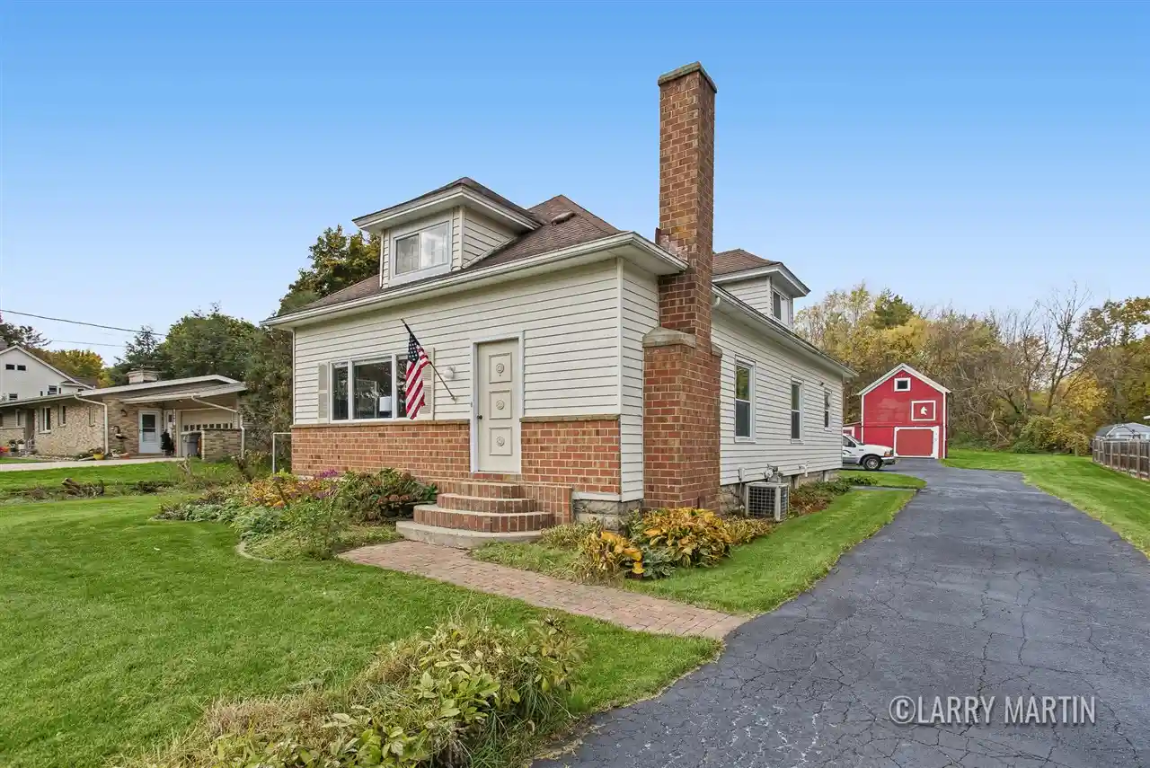 Single family home for sale at 1779 Kinney Ave, Grand Rapids, MI 49534 | MLS# 70566962