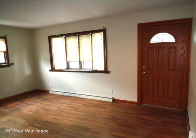 Homes for sale in Saginaw, MI | 922 Fleetwood Dr, Saginaw, MI 48604 | MLS# 50212683