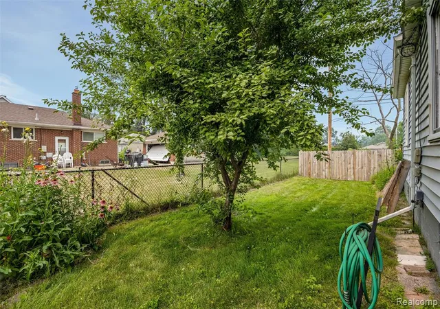 Photo 24 of Single family home for sale at 1759 E Elza Ave, Hazel Park, MI 48030 | MLS# 61012926 | Listing updated on 2026-08-11