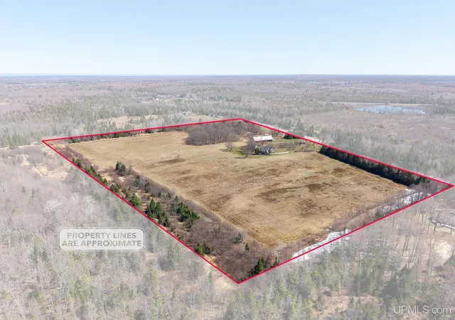 3rd image of 226 Carlshend Rd, Skandia, MI 49885 | MLS# 50206493