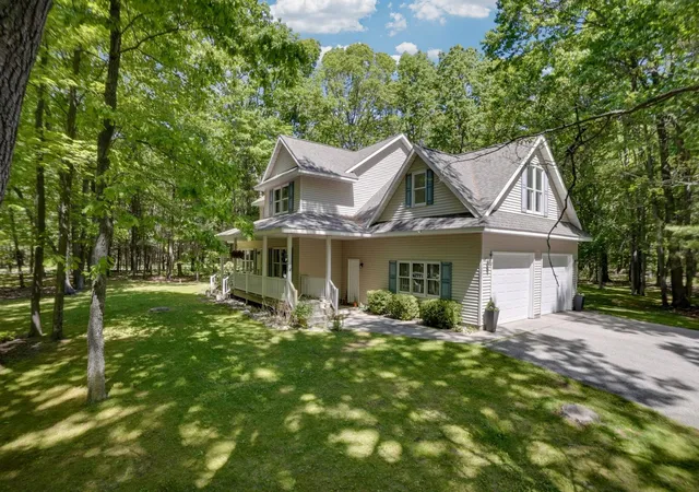 3rd image of 1424 Timber Ridge Dr #Lot: 41, Manistee, MI 49660 | MLS# 80069658