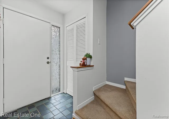 Photo 3 of Condo for sale at 732 Hamilton Ct, Rochester Hills, MI 48307 4536 | MLS# 61022831 | Listing updated on 2026-10-03