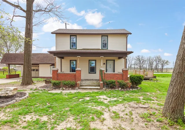 Photo 2 of Single family home for sale at 5910 Lyons Hwy, Adrian, MI 49221 | MLS# 70527681 | Listing updated on 2026-08-28