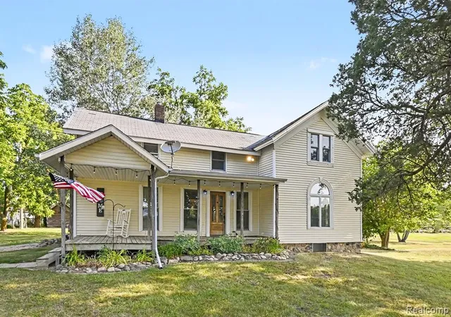 Photo 1 of Sale Pending at 4815 Lytle Rd, Corunna, MI 48817 | MLS# 61014891 | Listing updated on 2026-08-23