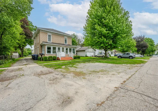 Listing Photo 2 - Condo for sale in building located at 532 N Main St, Berrien Springs, MI 49103 - Unit #