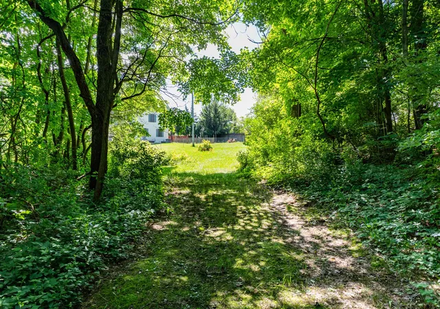 1st image of 0 Stadium Dr, Kalamazoo, MI 49009 | MLS# 70540553