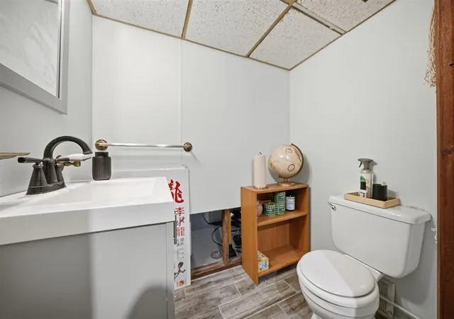 19th image of 204 Edgewood Pl Pl, Ferndale, MI 48220 | MLS# 70544240