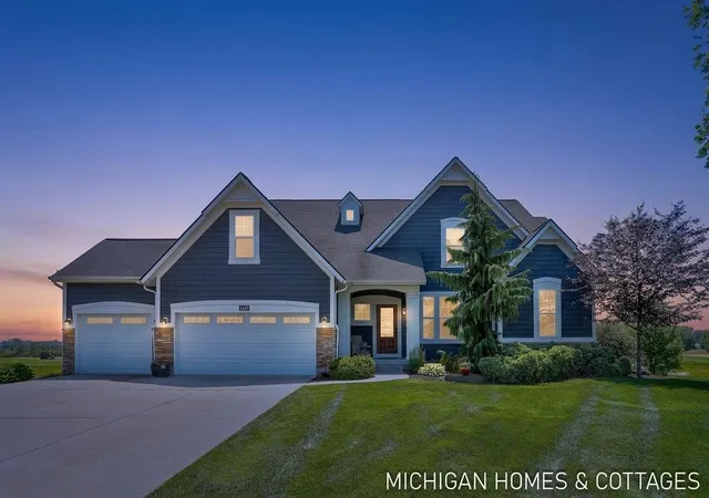 Homes for sale in Holland, MI | 4401 Grand Pt, Holland, MI 49424 | MLS# 70534934