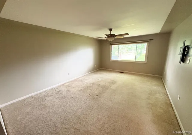 5th image of 43336 Herring Dr, Clinton Township, MI 48038 | MLS# 61007153