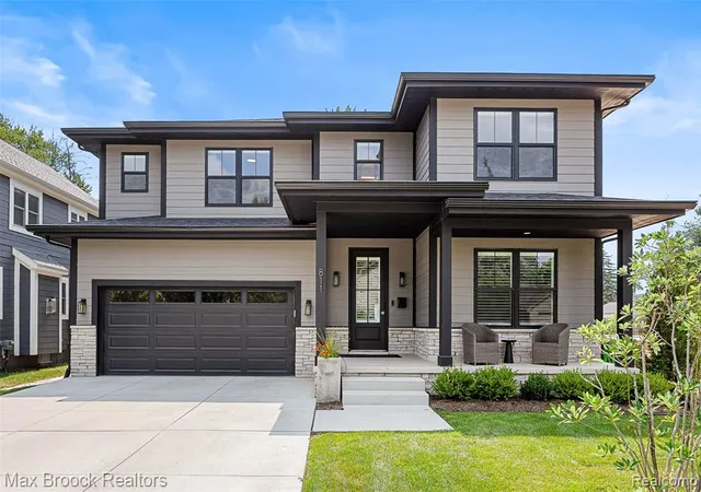 1st image of 811 Magnolia Ave, Royal Oak, MI 48073 5303 | MLS# 61023947
