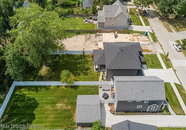 38th image of 811 Magnolia Ave, Royal Oak, MI 48073 5303 | MLS# 61023947