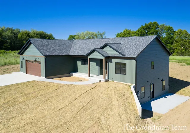 Homes for sale in Middleville, MI | 3421 Calming Meadows Ct, Middleville, MI 49333 | MLS# 70535463