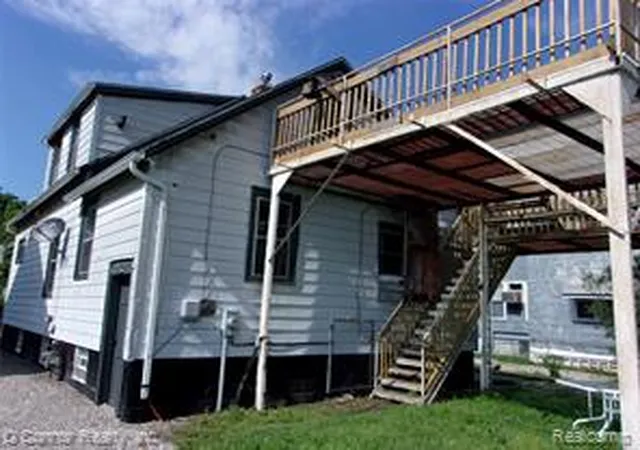 Homes for sale in Port Huron, MI | 1324 Wells St, Port Huron, MI 48060 | MLS# 61009250