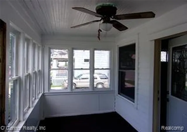 Homes for sale in Port Huron, MI | 1324 Wells St, Port Huron, MI 48060 | MLS# 61009250