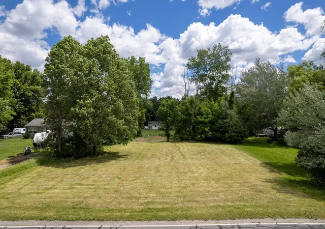 3rd image of 1318 Sandow Rd, Midland, MI 48640 | MLS# 50211709