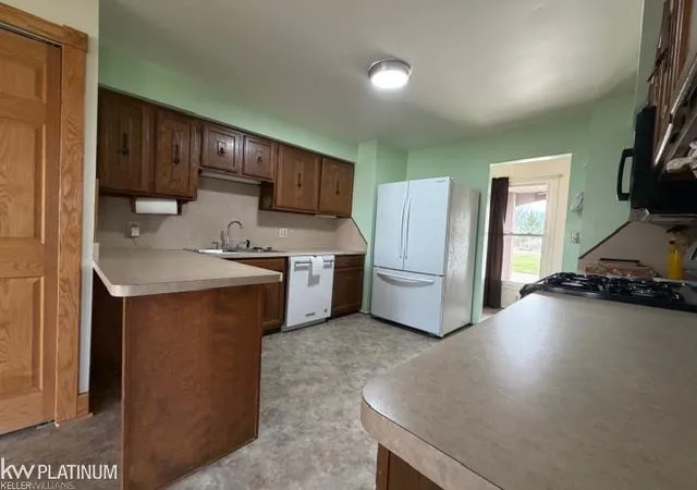 Homes for sale in Cottrellville, MI | 6775 Marsh Rd Rd, Cottrellville, MI 48039 | MLS# 50204107