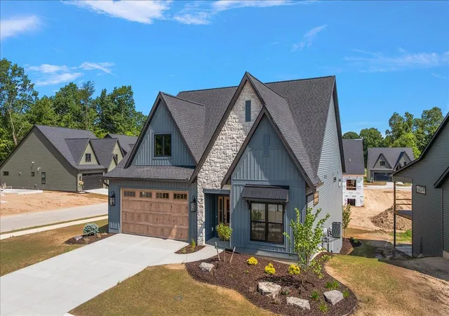 3rd image of 3409 Broadleaf Ln, Jenison, MI 49428 | MLS# 70544860