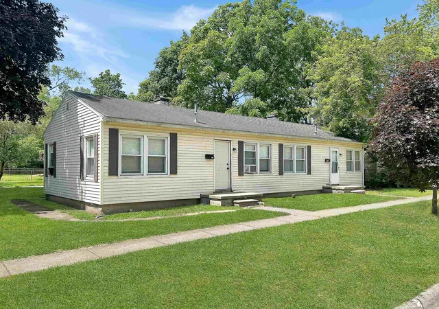 Homes for sale in Monroe, MI | 1260 E 5th St, Monroe, MI 48161 | MLS# 50212142