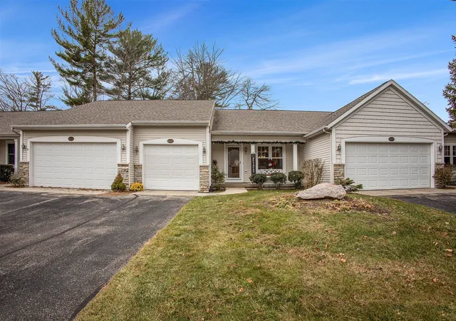 Photo 2 of Single family home for sale at 6825 Windwater Ct #39, Norton Shores, MI 49444 | MLS# 70506326 | Listing updated on 2025-12-22