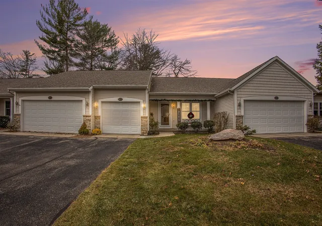 Photo 3 of Single family home for sale at 6825 Windwater Ct #39, Norton Shores, MI 49444 | MLS# 70506326 | Listing updated on 2025-12-22