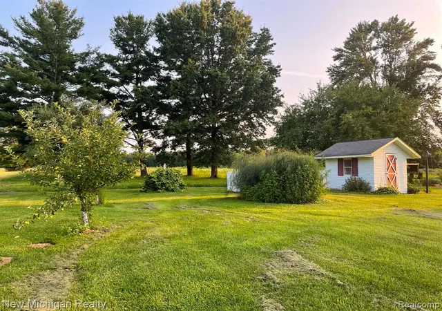 Homes for sale in Clio, MI | 7415 W Farrand Rd, Clio, MI 48420 | MLS# 61002366