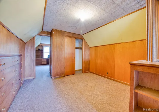Photo 5 of Single family home for sale at 4306 Robinwood Ave, Royal Oak, MI 48073 | MLS# 61015886 | Listing updated on 2026-09-04