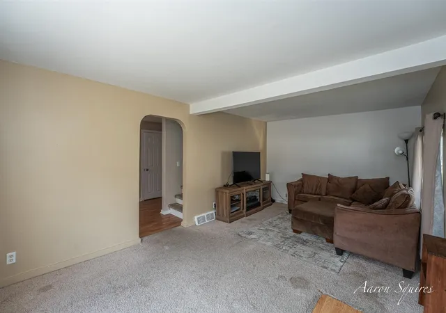 Photo 4 of Single family home for sale at 2163 Galewood Ave, Wyoming, MI 49509 | MLS# 70552172 | Listing updated on 2026-09-16