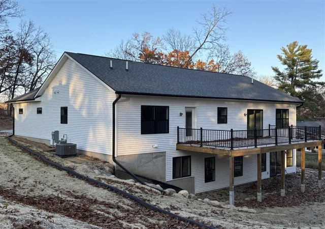2nd image of 1001 W Kilgore Rd, Portage, MI 49024 | MLS# 70506687