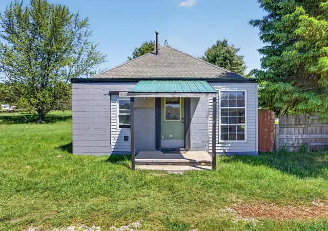 Homes for sale in Tustin, MI | 7031 N Raymond Rd, Tustin, MI 49688 | MLS# 80067385