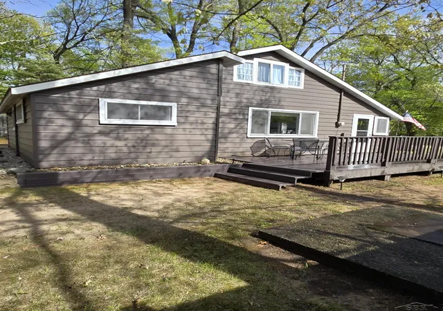 2nd image of 5419 Custer Dr, Harrison, MI 48625 | MLS# 50209227