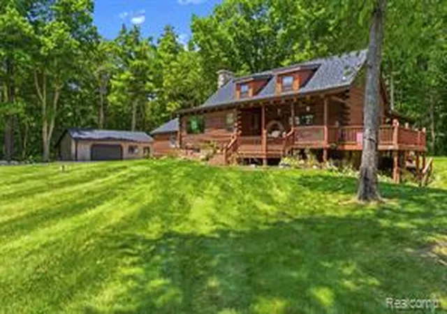 Homes for sale in Columbiaville, MI | 3656 Stanley Rd, Columbiaville, MI 48421 | MLS# 61009029