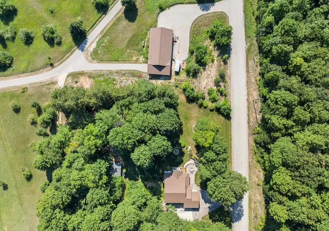 Homes for sale in Beulah, MI | 10303 Narrow Gauge Rd, Beulah, MI 49617 | MLS# 80070868