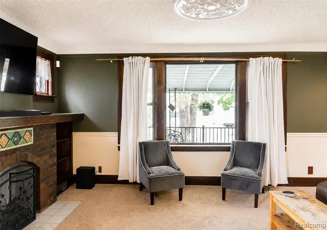 2nd image of 8090 Helen St, Center Line, MI 48015 | MLS# 61015682