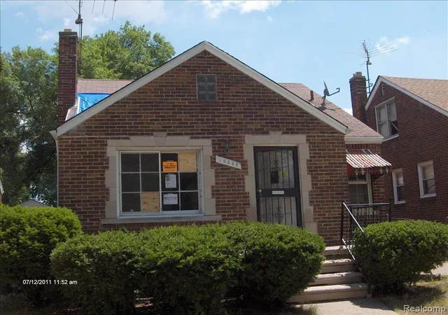 1st image of 19332 Waltham St, Detroit, MI 48205 | MLS# 20510044