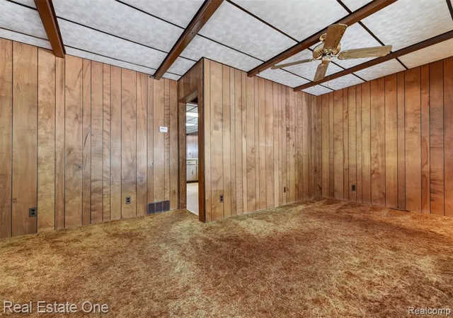 Photo 3 of Single family home for sale at 41 E Maxlow Ave, Hazel Park, MI 48030 | MLS# 61026026 | Listing updated on 2026-09-01
