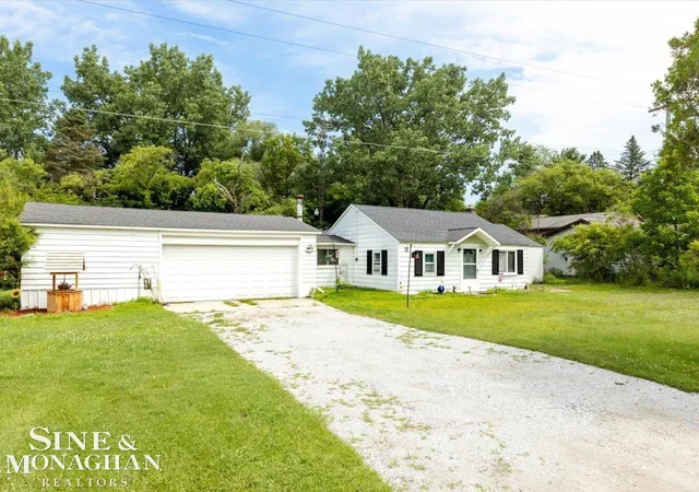 Homes for sale in Kimball, MI | 5418 Dove Rd, Kimball, MI 48074 | MLS# 50214062