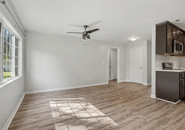 3rd image of 181 Silver St, Battle Creek, MI 49014 | MLS# 70553235
